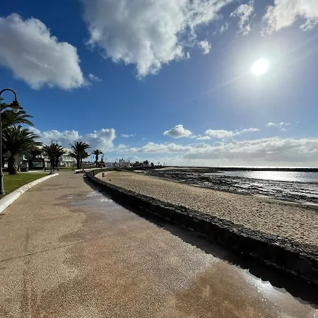 Nice With Pool Views, Wifi And Terrace, Near Playa Los Charcos