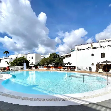 Nice With Pool Views, Wifi And Terrace, Near Playa Los Charcos