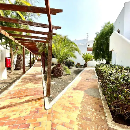 Nice With Pool Views, Wifi And Terrace, Near Playa Los Charcos
